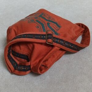 17"×14" Printed Red Wide Adjustable Shoulder Strap Boho Fabric Tote Zipper Bag